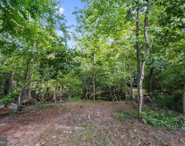 1342 Edna Road - Photo Thumbnail 24