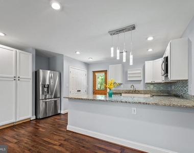 1342 Edna Road - Photo Thumbnail 8