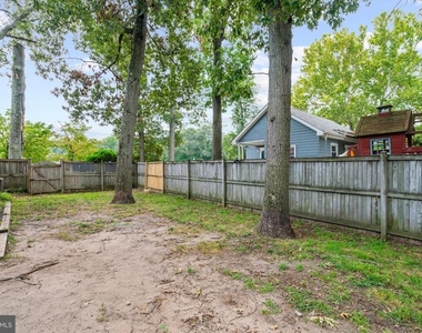 7960 Telegraph Rd - Photo Thumbnail 48