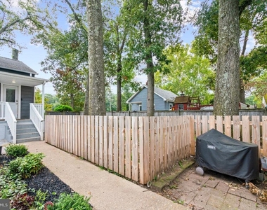 7960 Telegraph Rd - Photo Thumbnail 44