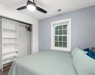 7960 Telegraph Rd - Photo Thumbnail 13