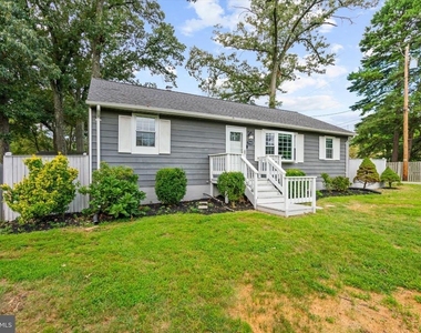 7960 Telegraph Rd - Photo Thumbnail 1