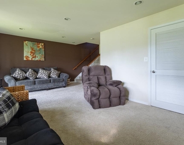 29849 Plantation Lakes Boulevard - Photo Thumbnail 16