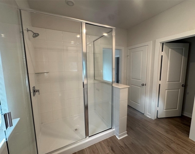 105 Sorghum Dr - Photo Thumbnail 9