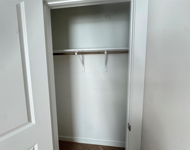 105 Sorghum Dr - Photo Thumbnail 18