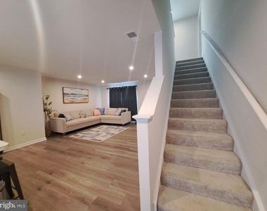 32035 Windjammer Drive - Photo Thumbnail 4