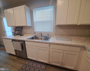 32035 Windjammer Drive - Photo Thumbnail 7