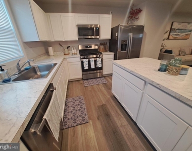 32035 Windjammer Drive - Photo Thumbnail 5