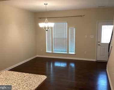 31400 Falmouth Way - Photo Thumbnail 3