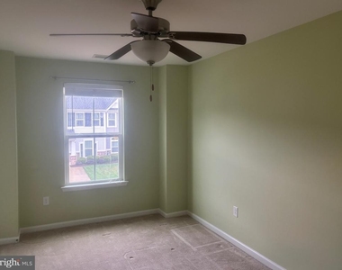 31400 Falmouth Way - Photo Thumbnail 7