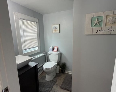 30566 Gull Point Road - Photo Thumbnail 12
