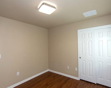 18405 Tall Grass Prairie Dr - Photo Thumbnail 22