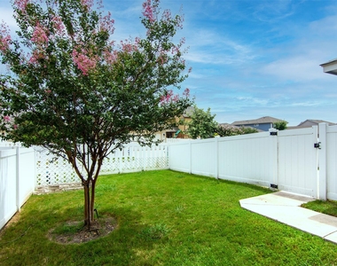 18405 Tall Grass Prairie Dr - Photo Thumbnail 31