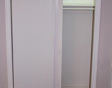 520 W Thirty Eighth Street - Photo Thumbnail 28