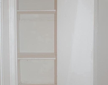 520 W Thirty Eighth Street - Photo Thumbnail 26