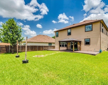 401 Waterleaf Blvd - Photo Thumbnail 25