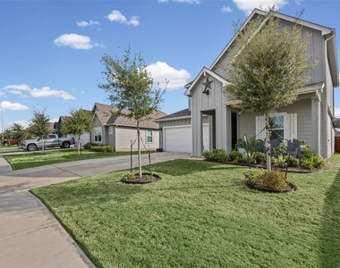 310 N Richland Dr - Photo Thumbnail 28