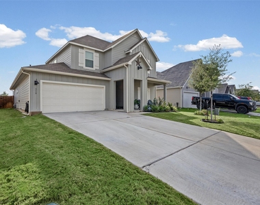 310 N Richland Dr - Photo Thumbnail 27