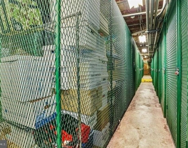 1010 25th Street Nw - Photo Thumbnail 16