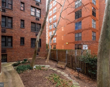 1010 25th Street Nw - Photo Thumbnail 15