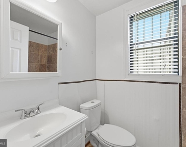 315 Evarts Street Ne - Photo Thumbnail 13