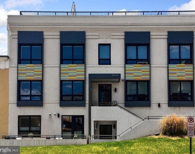 2422 17th Street Nw - Photo Thumbnail 9