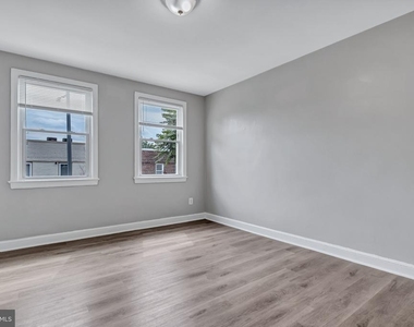 2012 Rosedale Street Ne - Photo Thumbnail 2
