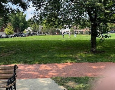 2516 Q Street Nw - Photo Thumbnail 22
