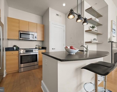 2516 Q Street Nw - Photo Thumbnail 7