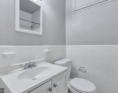 2012 Rosedale Street Ne - Photo Thumbnail 4
