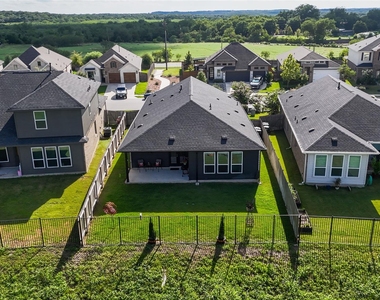 968 Blue Oak Blvd - Photo Thumbnail 25