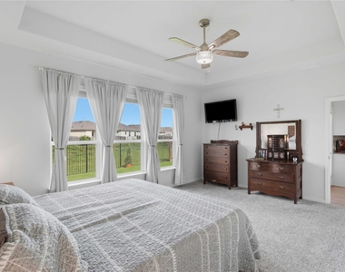 968 Blue Oak Blvd - Photo Thumbnail 9