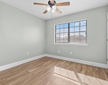 130 Jordan Loop - Photo Thumbnail 16