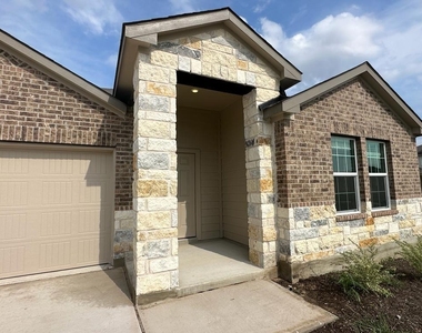100 River Rise Rd - Photo Thumbnail 3