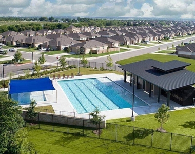 100 River Rise Rd - Photo Thumbnail 36
