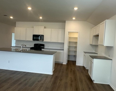 100 River Rise Rd - Photo Thumbnail 18