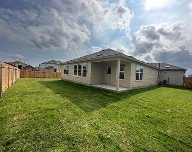100 River Rise Rd - Photo Thumbnail 33
