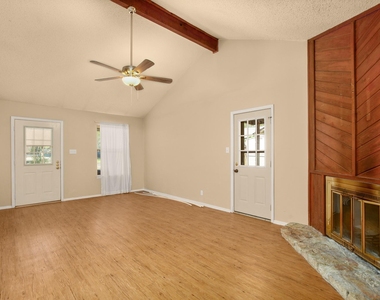 3505 Rocky Hollow Trl - Photo Thumbnail 6