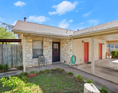 3505 Rocky Hollow Trl - Photo Thumbnail 1