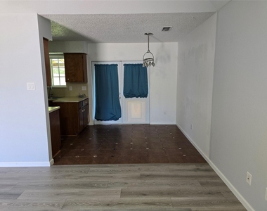 1106 Fauntleroy Trail - A Trl - Photo Thumbnail 23
