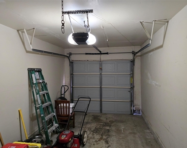 1106 Fauntleroy Trail - A Trl - Photo Thumbnail 29
