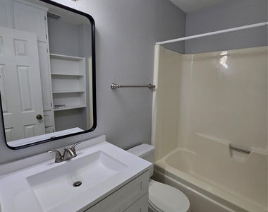 1106 Fauntleroy Trail - A Trl - Photo Thumbnail 8
