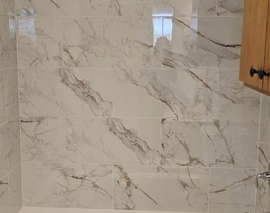 709 Franklin Blvd - Photo Thumbnail 21