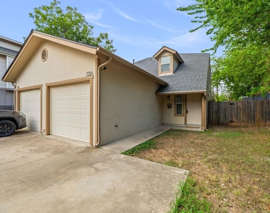 709 Franklin Blvd - Photo Thumbnail 9
