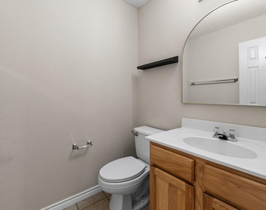 1704 Matagorda Dr - Photo Thumbnail 28