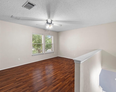 1704 Matagorda Dr - Photo Thumbnail 16