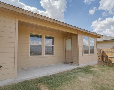 521 Anconia Ct - Photo Thumbnail 19