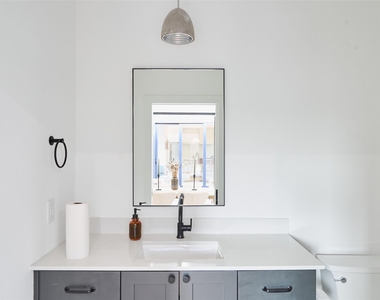 4427 Gillis St - Photo Thumbnail 27