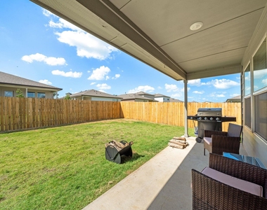 1117 Tipton St - Photo Thumbnail 34