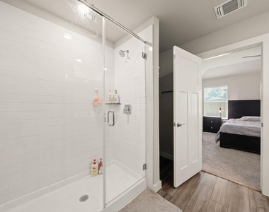 1117 Tipton St - Photo Thumbnail 19